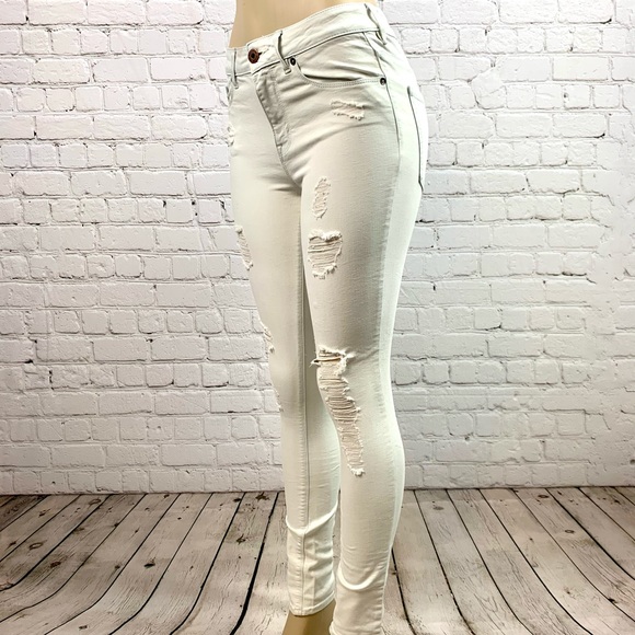 Bullhead High Rise Skinniest Destroyed Jeans 5 - Picture 8 of 16